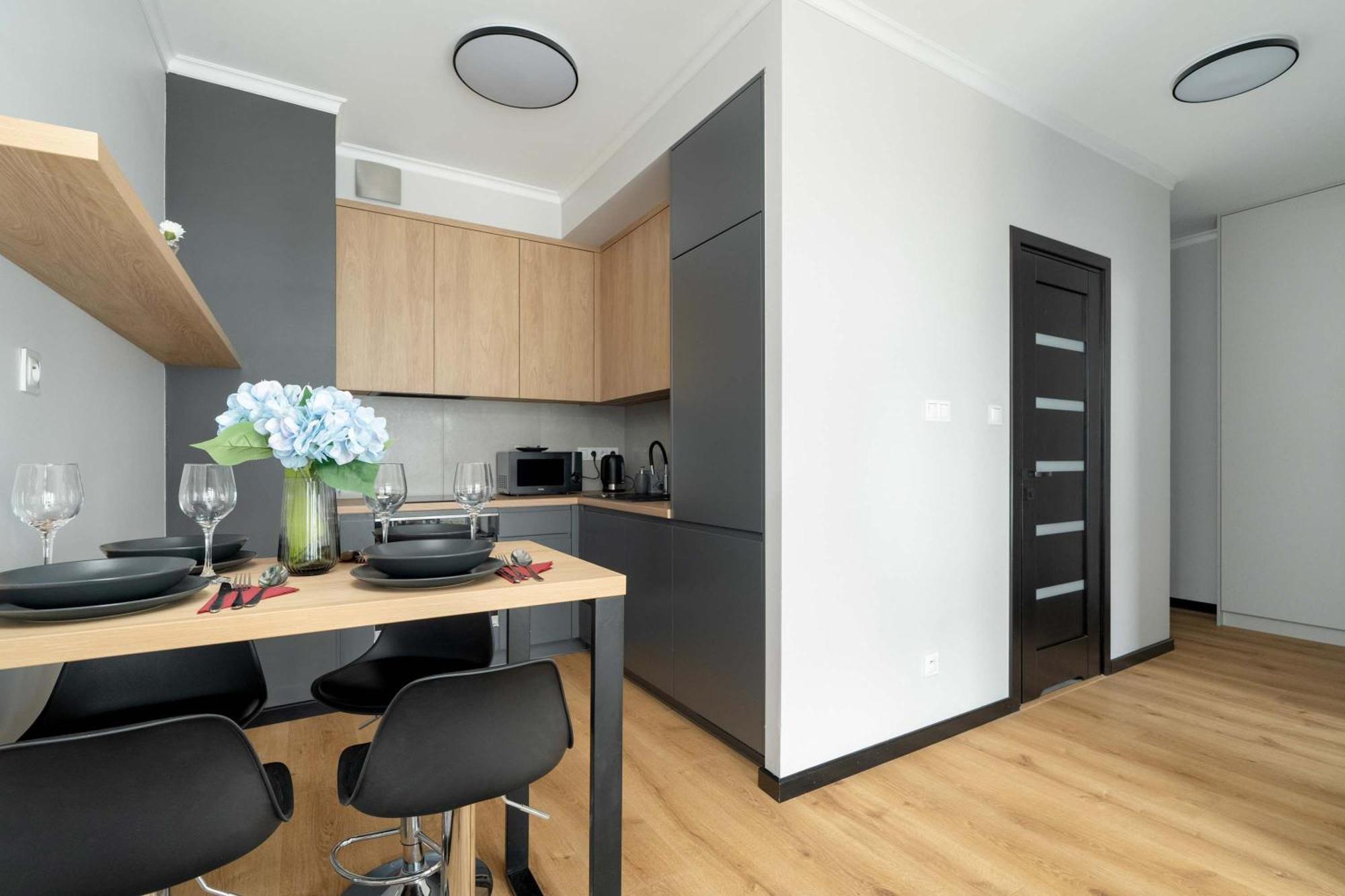 Modern Desk & Bedroom By Renters *